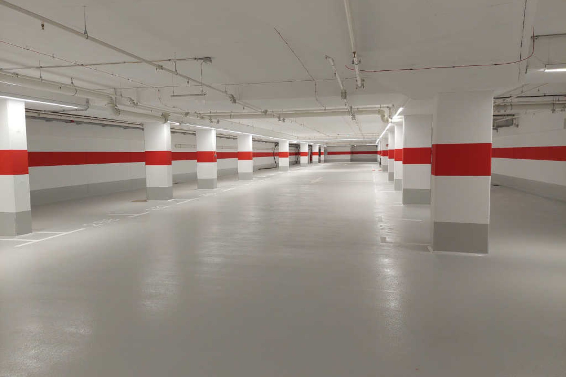 Garagenboden WU‑Beton, StoFloor Traffic Elastic 590 EP.