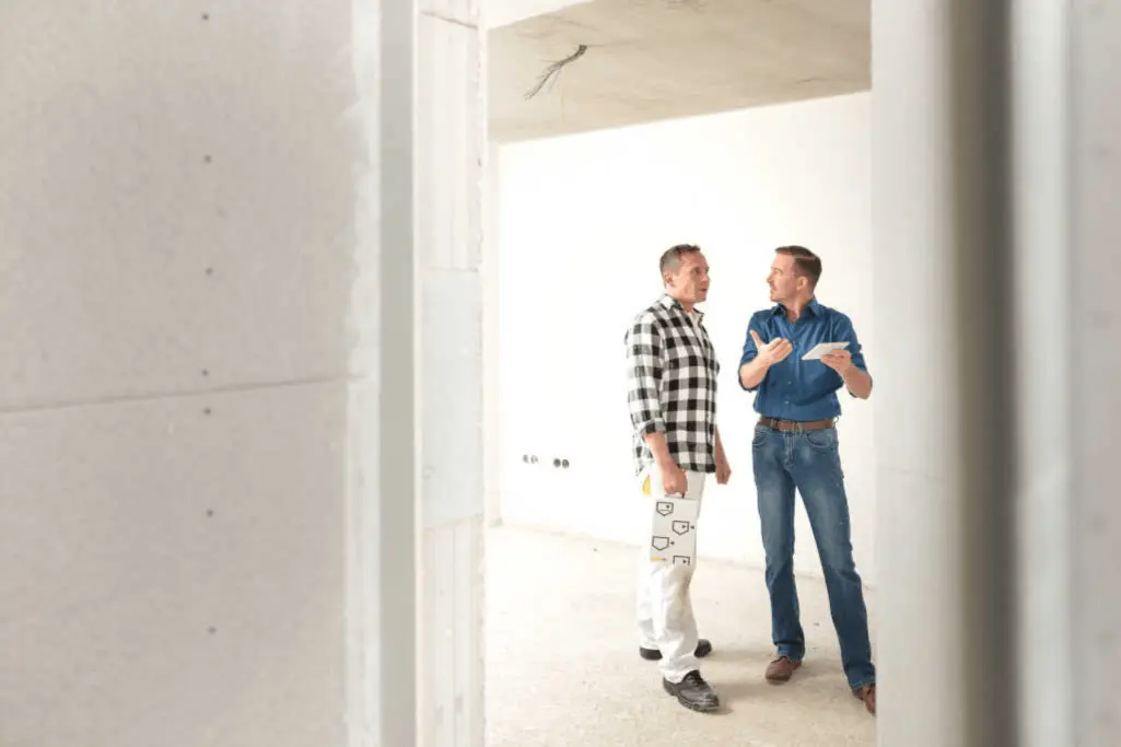 Baustellenberatung vor Ort mit Sto-Fachberater