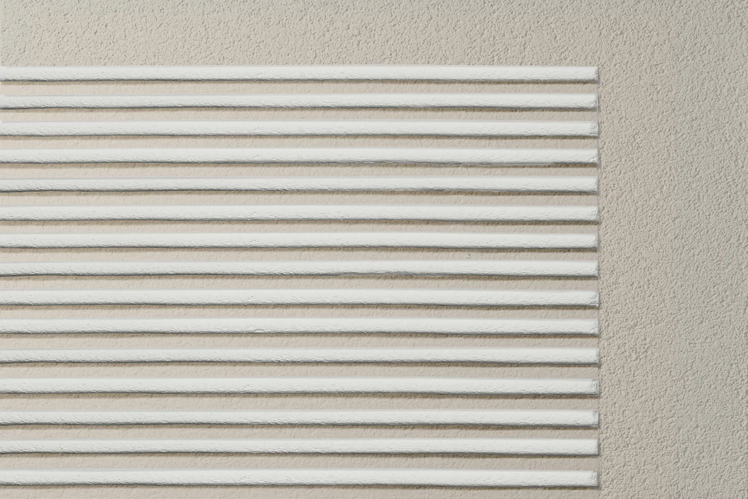 Digitale Nahaufnahme einer horizontal gestreiften StoSignature Linear 30 Textur