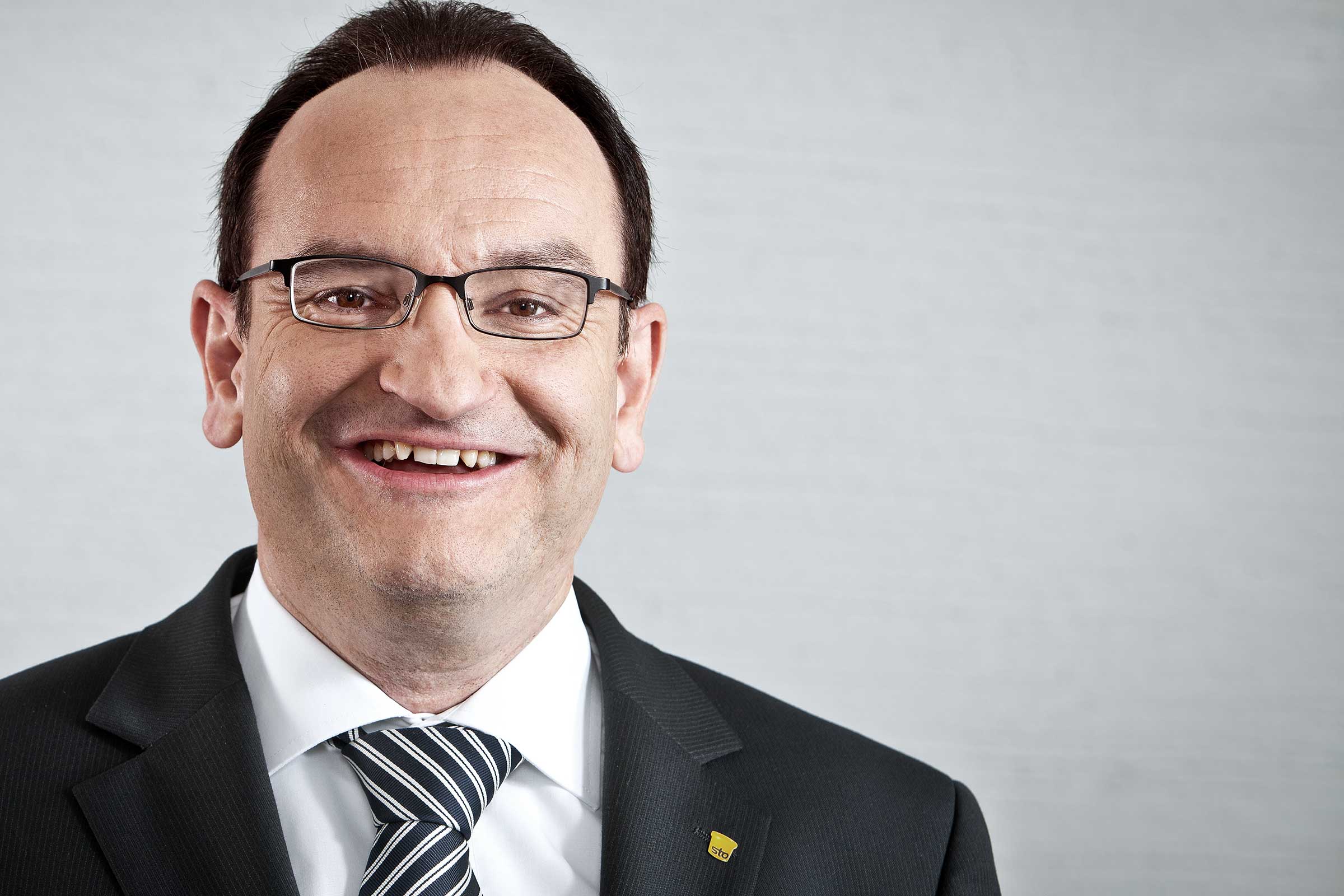Portraitfoto Rolf Wöhrle, Vorstand STO Management SE, Finanzen
