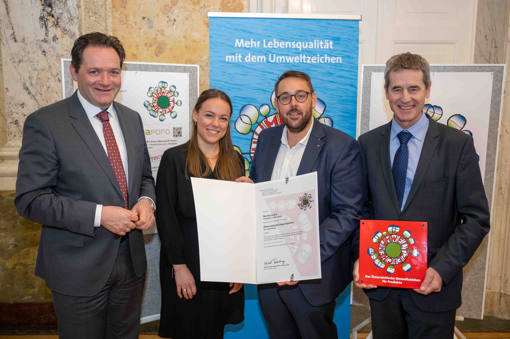 Sto erhält Österreichisches Umweltzeichen (UZ 17) für ausgefwählte Innenfarben