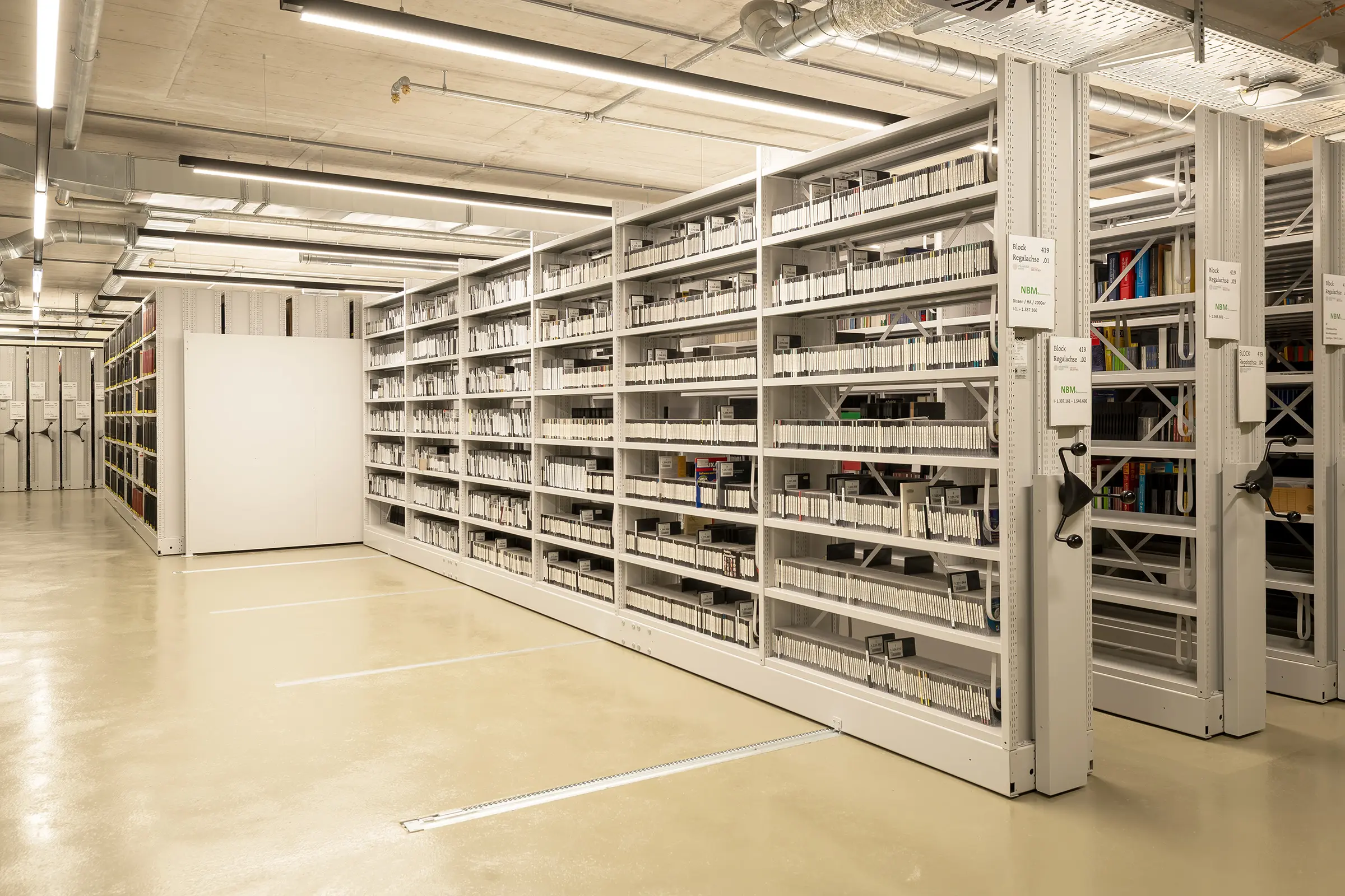 Bücherdepot Universitätsbibliothek, Wien, StoVentec R, StoPox BB OS, StoPox WL 100