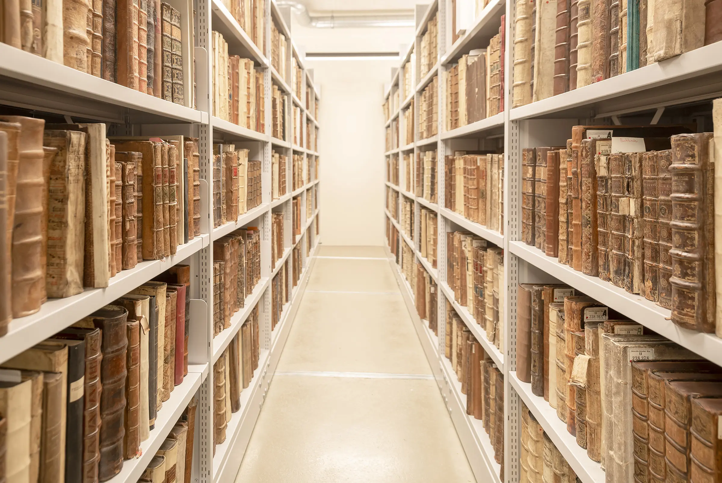 Bücherdepot Universitätsbibliothek, Wien, StoVentec R, StoPox BBOS, StoPox WL 100