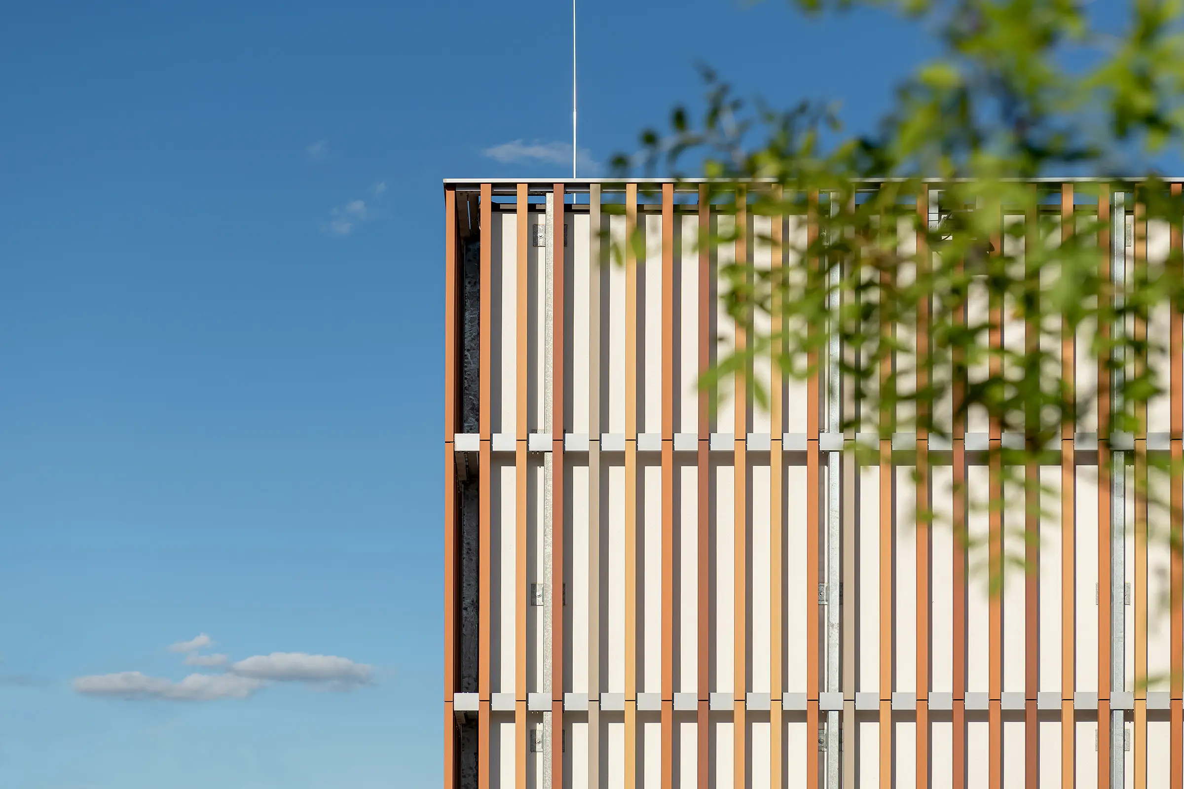 Gästehaus Stoob, Internationale Keramikfachschule, StoTherm Wood, Detail