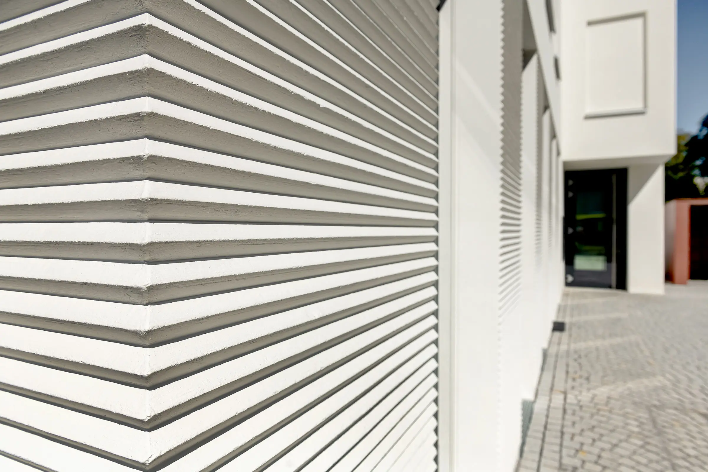 Maximilian, Hohenems, StoTherm Vario, StoSignature Exterior Linear 30, Detailansicht