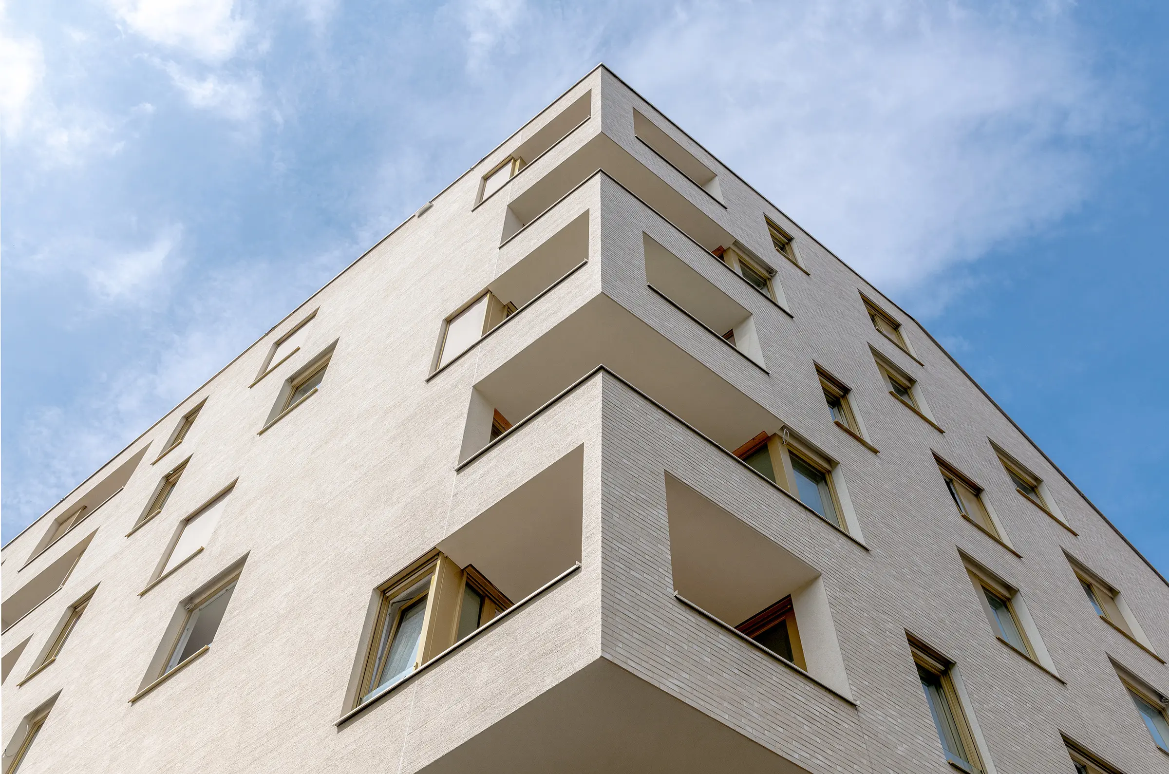 Stadtcarrè Wilten, Innsbruck, StoSignature kreative Putzfassade,  StoBrick Klinkerfassade
