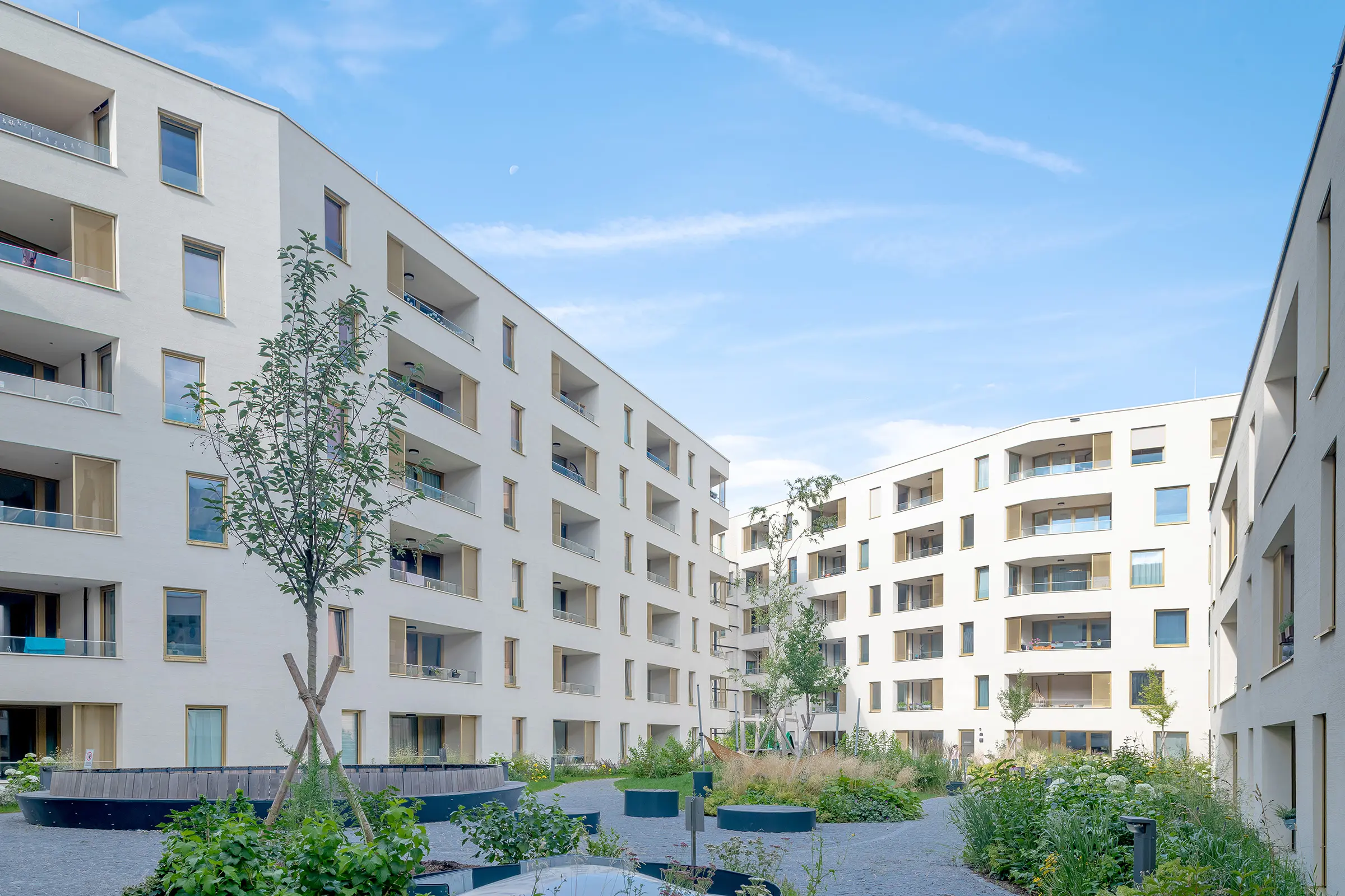 Stadtcarrè Wilten, Innsbruck, StoSignature kreative Putzfassade,  StoBrick Klinkerfassade