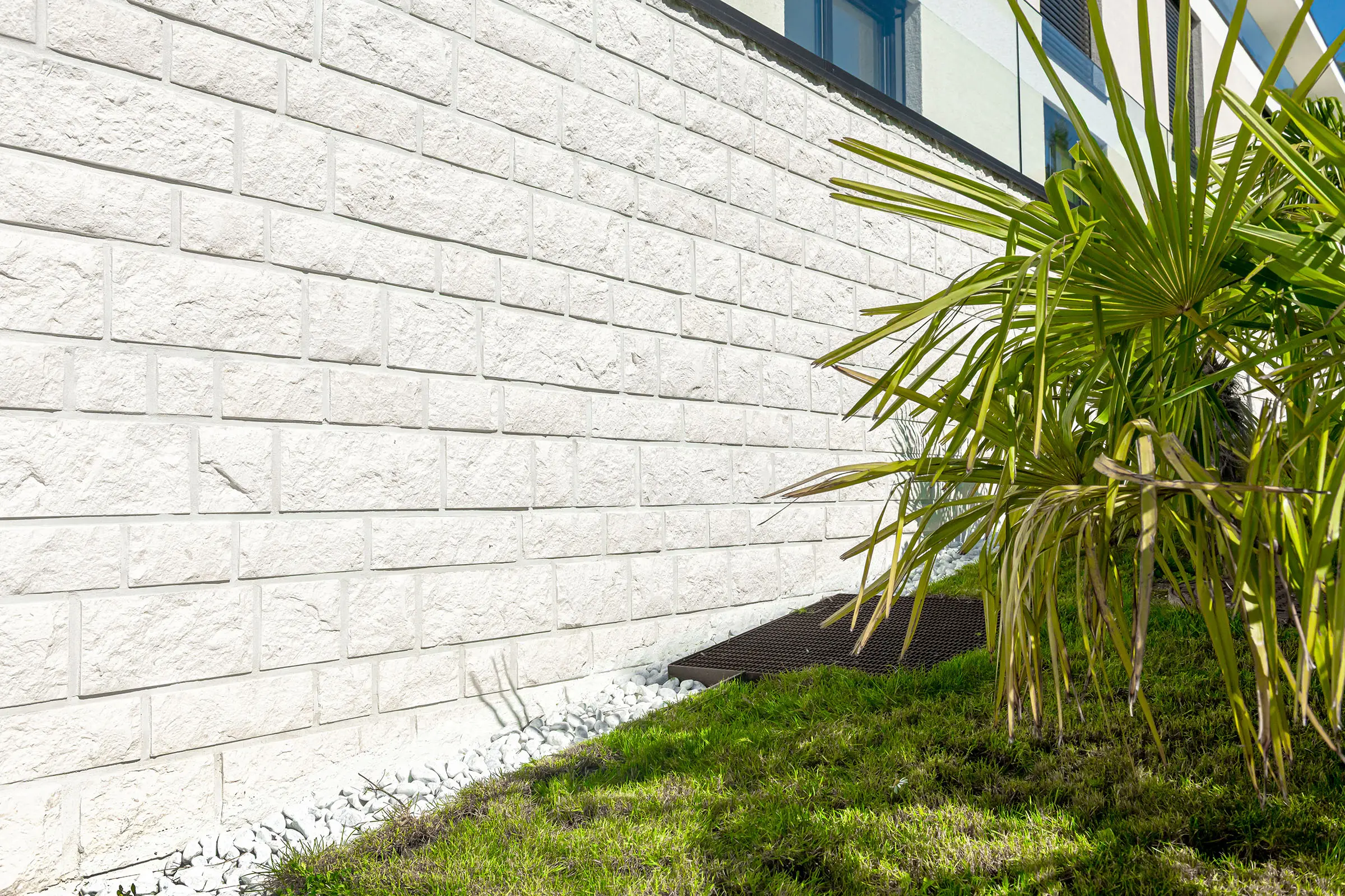 Wohnanlage am Giggelstein, Hörbranz, StoStone Natursteinriemchen San Pietro, Detailansicht